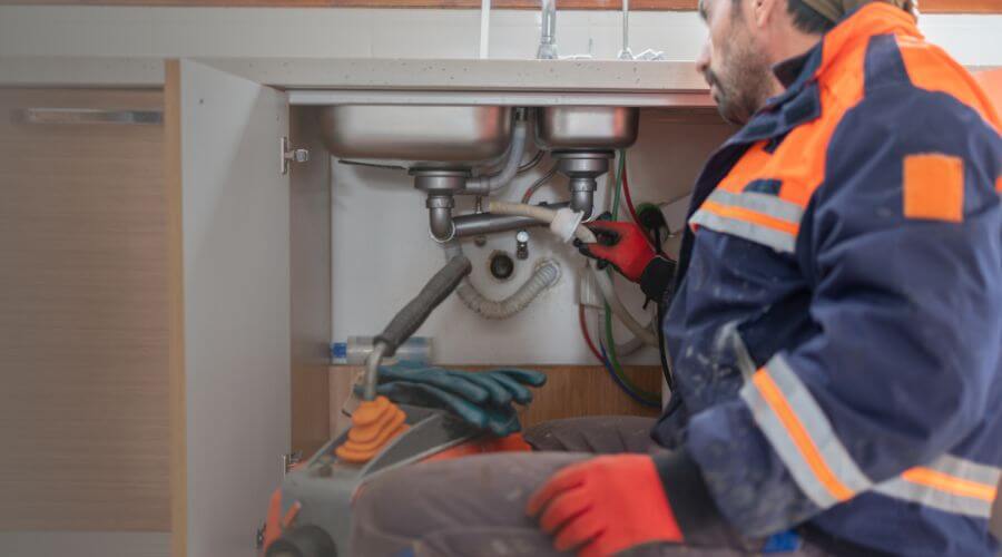 Professional slab leak plumber services in Quebradillas, PR